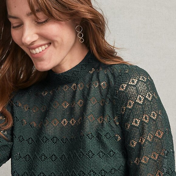 Garnet Hill ~new ~ Teagan Lace Top with Camisole in size XL (16-18) - Picture 13 of 13